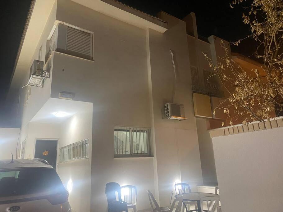 Sima Place Apartment Petach Tikva Екстериор снимка