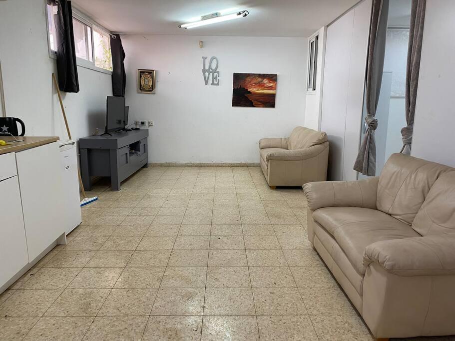 Sima Place Apartment Petach Tikva Екстериор снимка